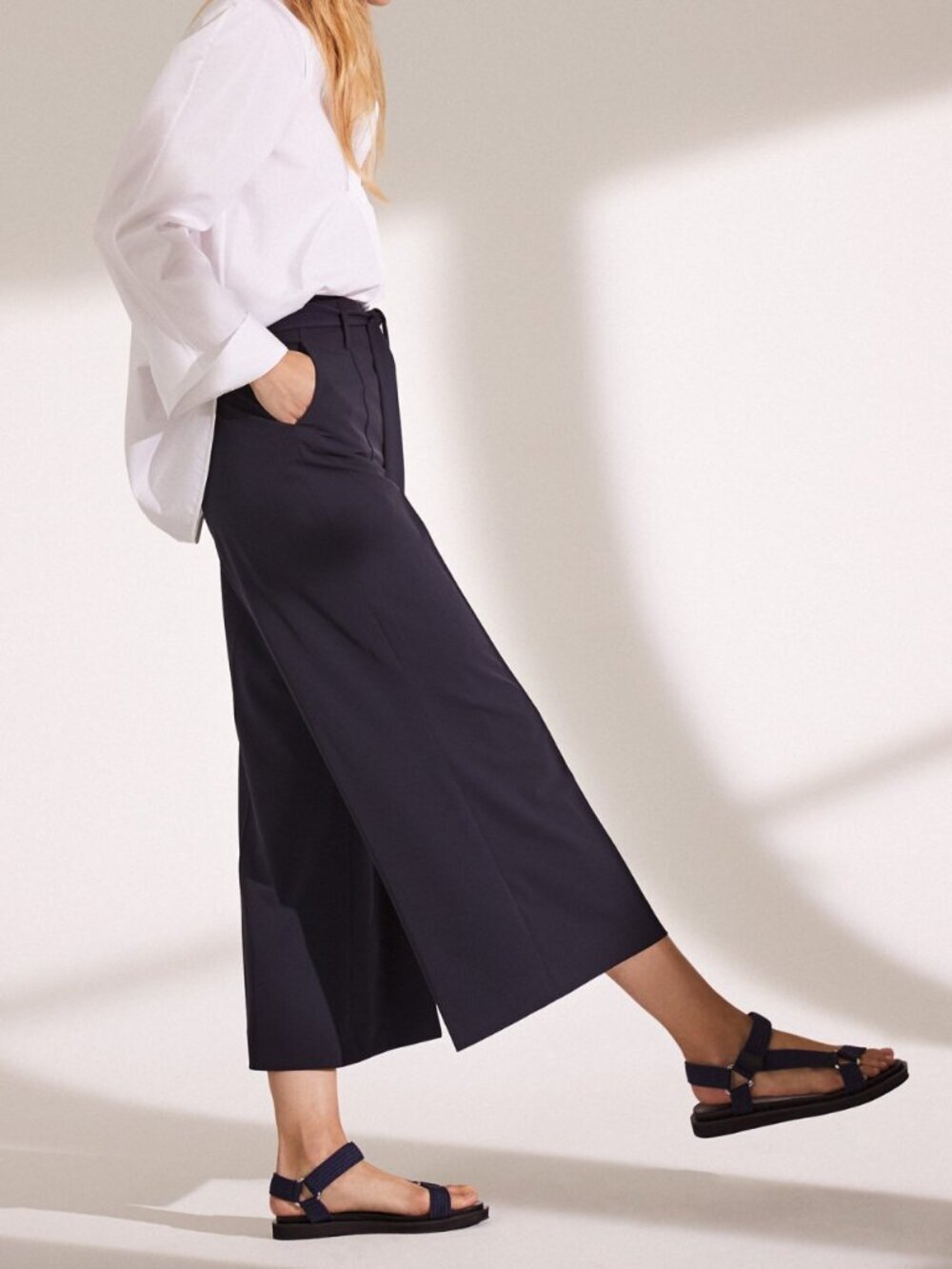 RAFFAELLO ROSSI (6) Agatha Cropped Pants Culotte Trousers Belt Lightweight Soft